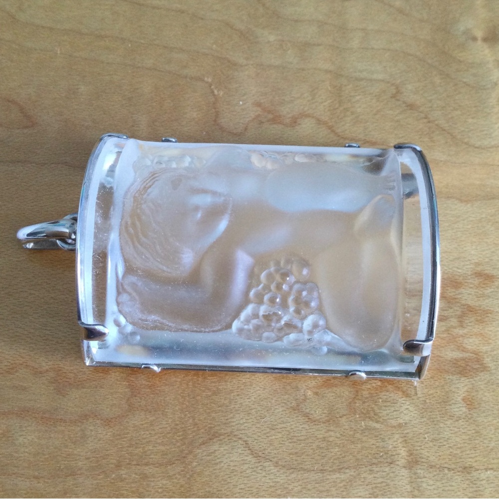 Lalique Enfants Pendant - Picture 10 of 12
